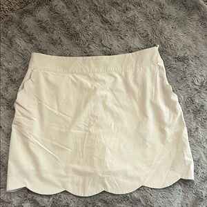 Vineyard Vines Cream Scalloped Hem Mini Skirt
